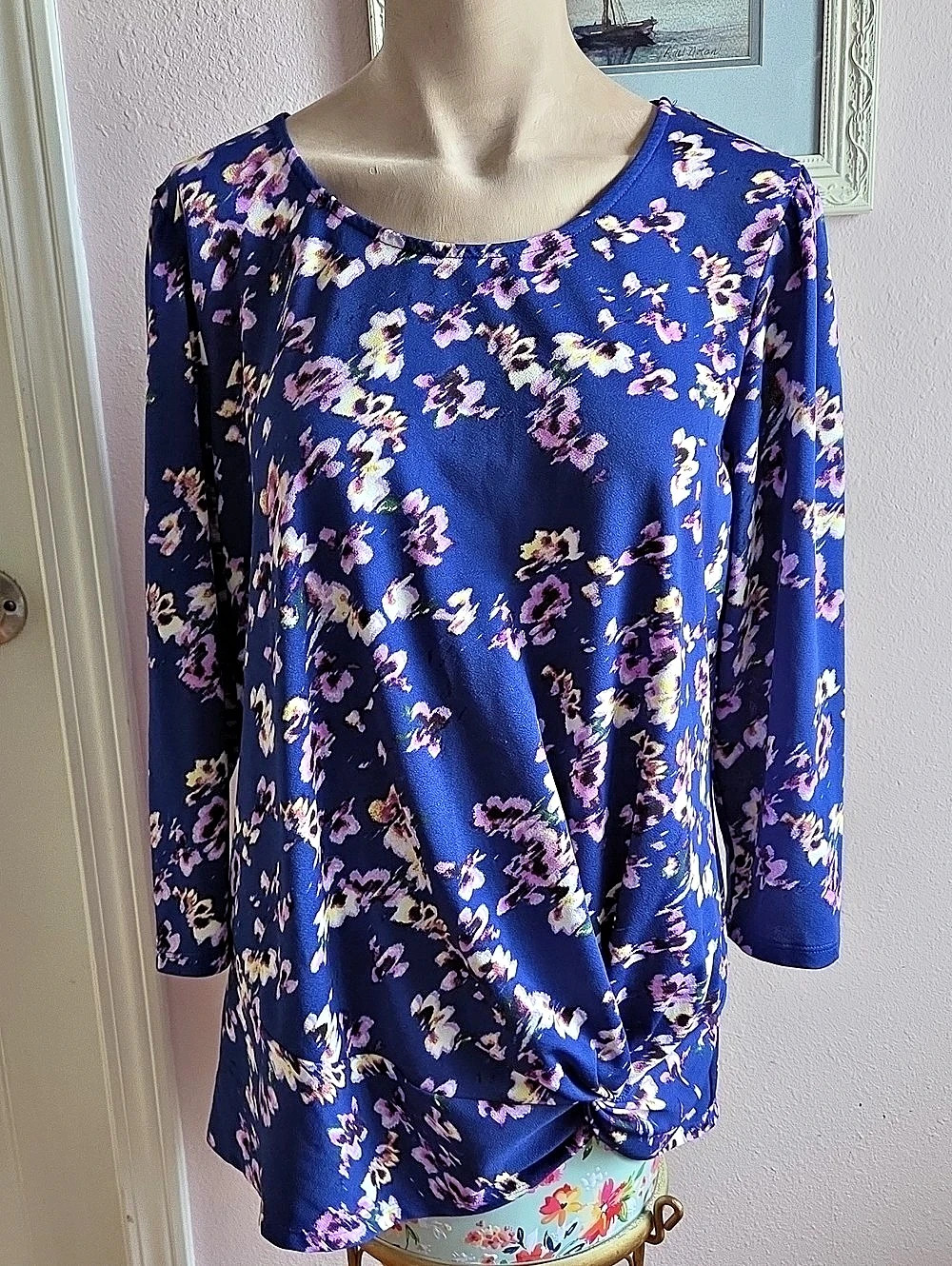 APT. 9 Floral Long Sleeve Tunic Blue & Pink Size 9